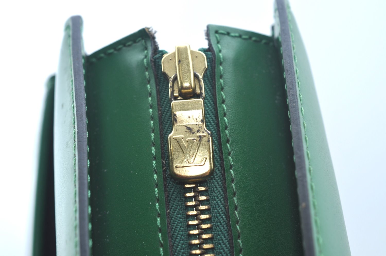 Authentic Louis Vuitton Epi Riviera Hand Bag Green M48184 LV Junk L0287