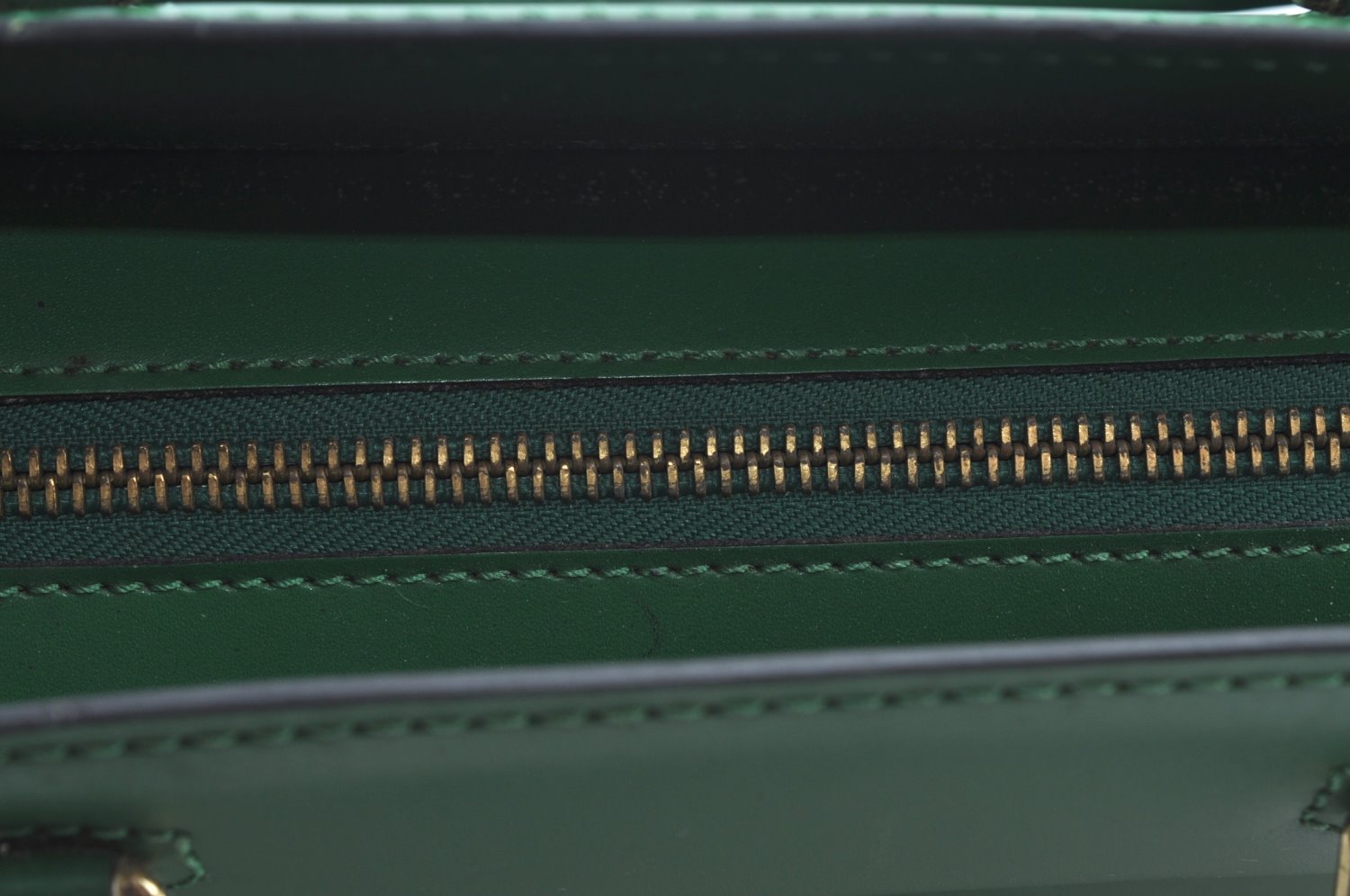 Authentic Louis Vuitton Epi Riviera Hand Bag Green M48184 LV Junk L0287