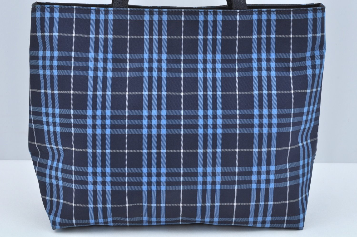 Authentic BURBERRY Check Hand Bag Nylon Leather Blue Navy L0289