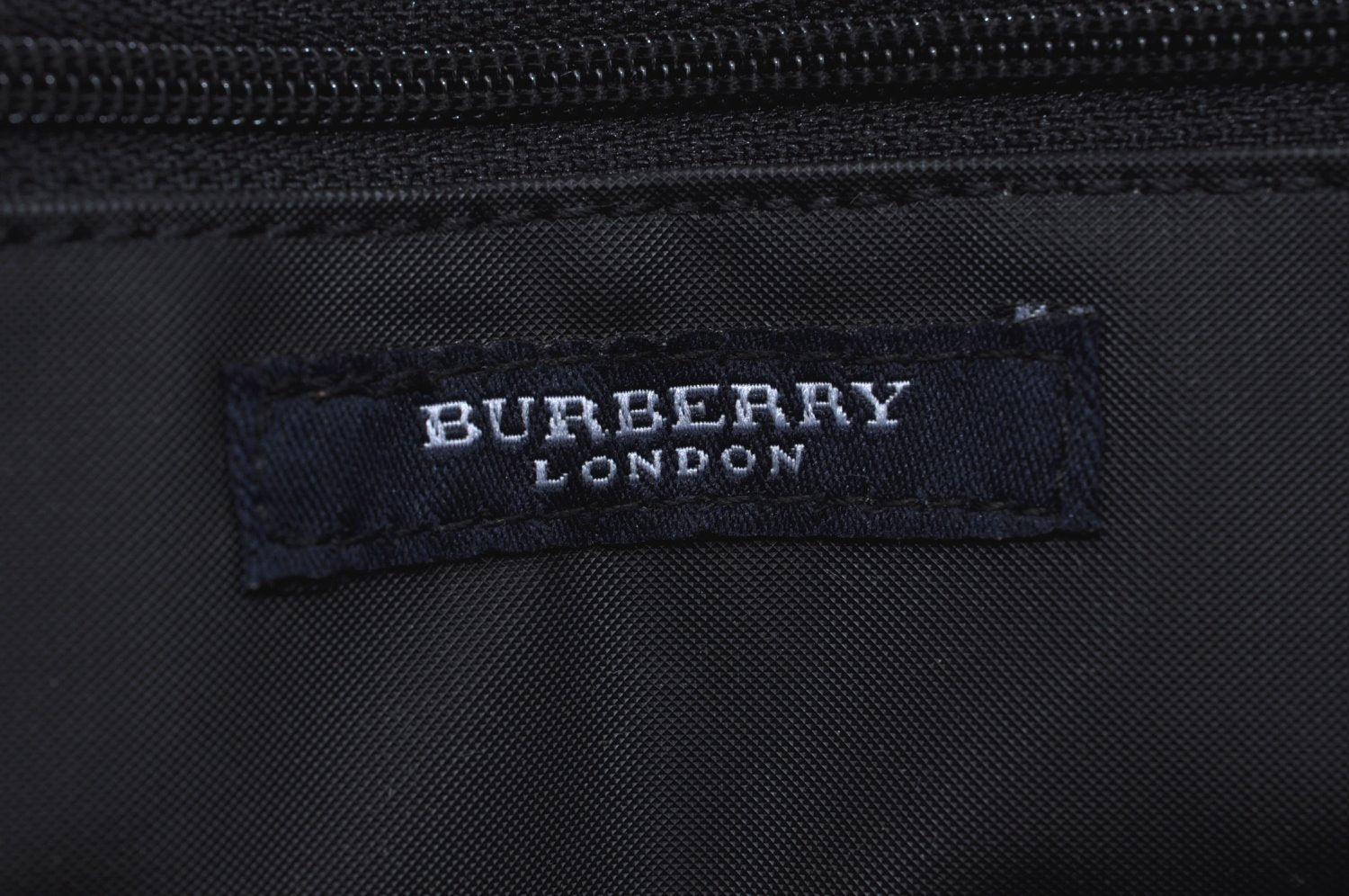Authentic BURBERRY Check Hand Bag Nylon Leather Blue Navy L0289