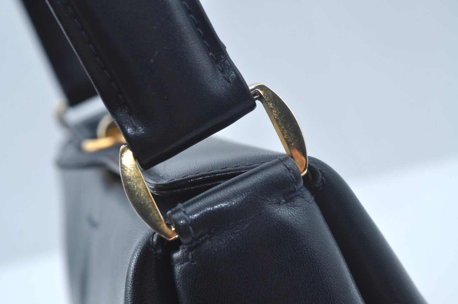 Authentic GUCCI Shoulder Hand Bag Leather Navy Blue L0290