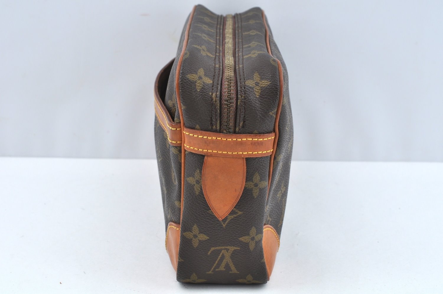 Authentic Louis Vuitton Monogram Compiegne 28 Clutch Hand Bag M51845 LV L0302