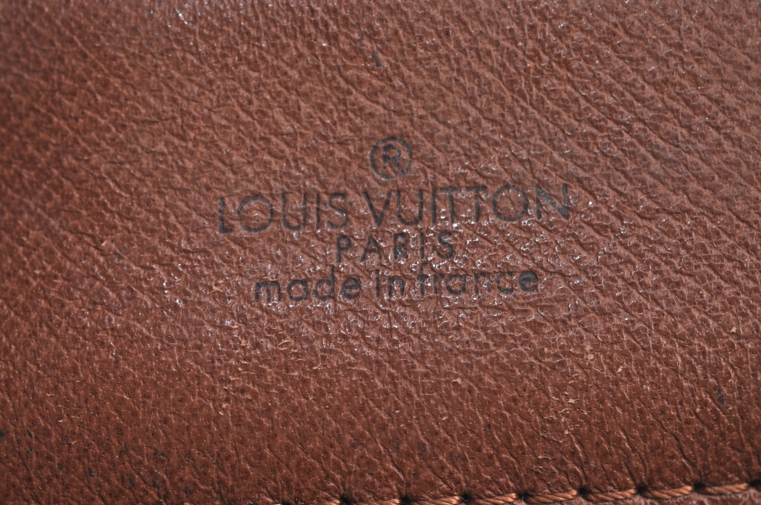 Authentic Louis Vuitton Monogram Nile Shoulder Cross Body Bag Old Model LV L0307