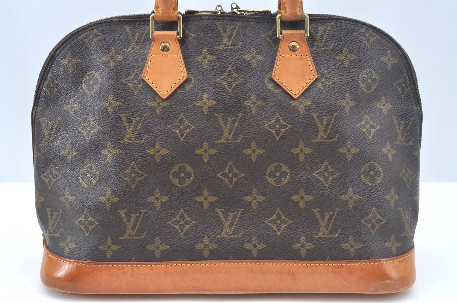 Authentic Louis Vuitton Monogram Alma Hand Bag Purse M51130 LV L0328