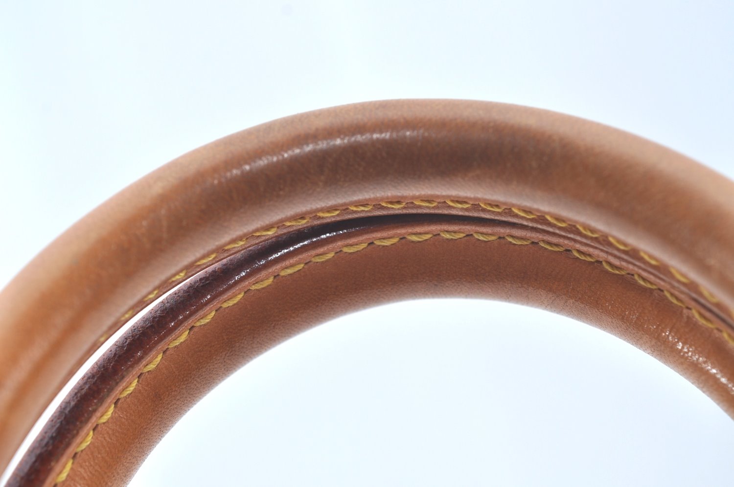 Authentic Louis Vuitton Monogram Alma Hand Bag Purse M51130 LV L0328