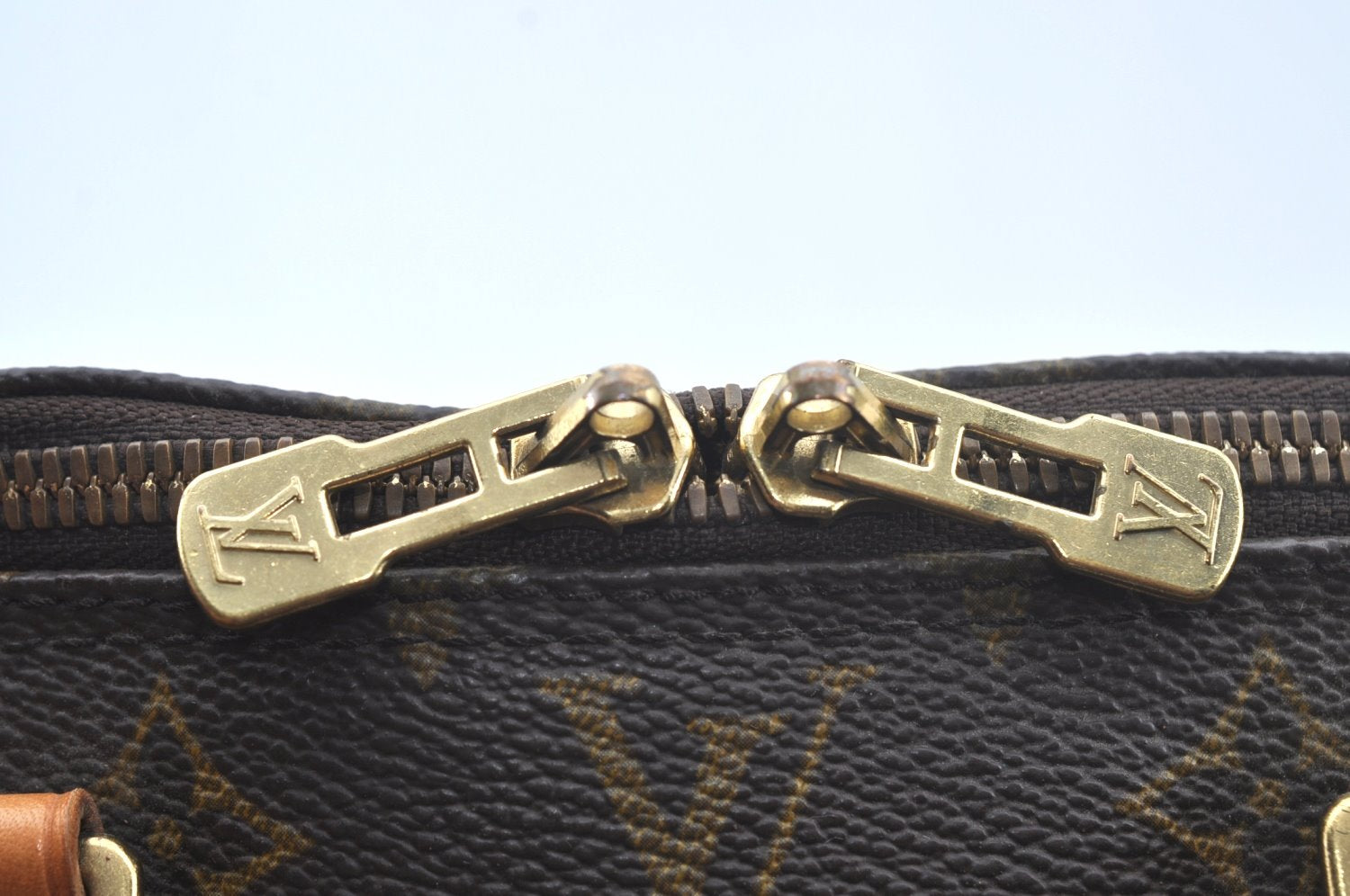 Authentic Louis Vuitton Monogram Alma Hand Bag Purse M51130 LV L0328