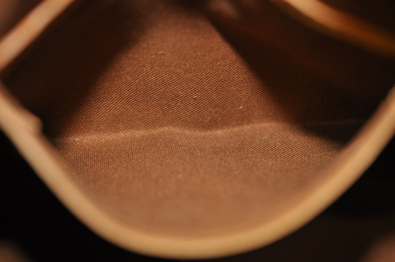 Authentic Louis Vuitton Monogram Alma Hand Bag Purse M51130 LV L0328