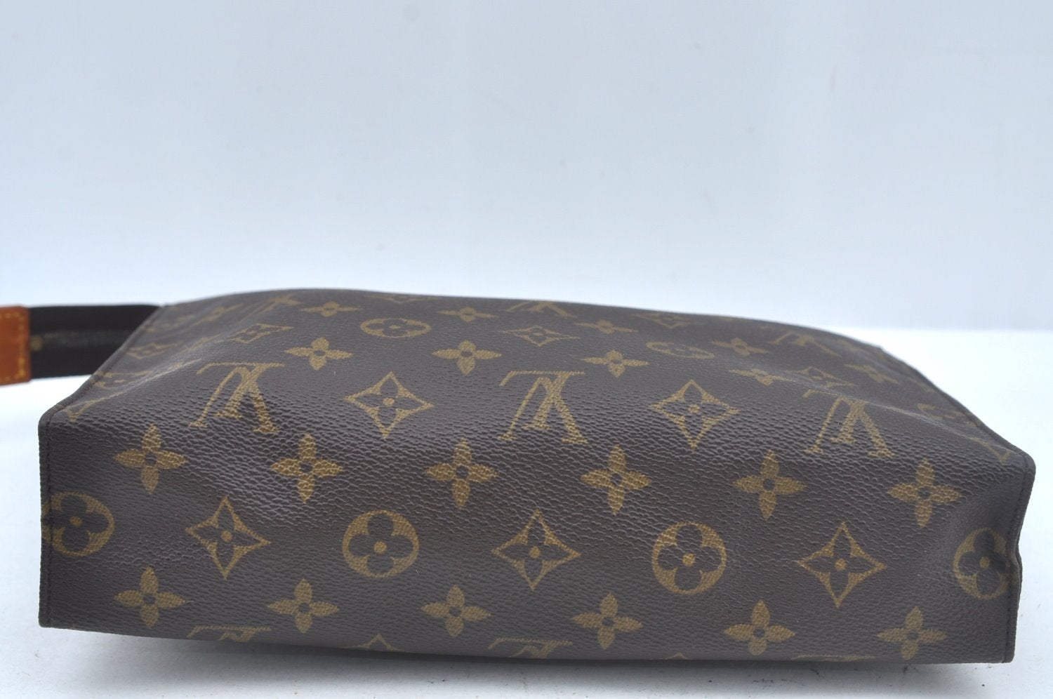 Authentic Louis Vuitton Monogram Poche Toilette 26 Cosmetics Pouch Junk L0329
