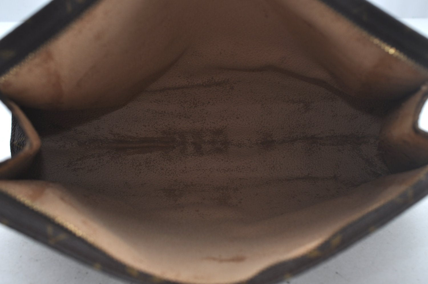 Authentic Louis Vuitton Monogram Poche Toilette 26 Cosmetics Pouch Junk L0329