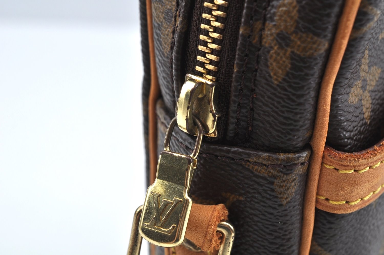 Authentic Louis Vuitton Monogram Danube Shoulder Cross Body Bag M45266 LV L0331