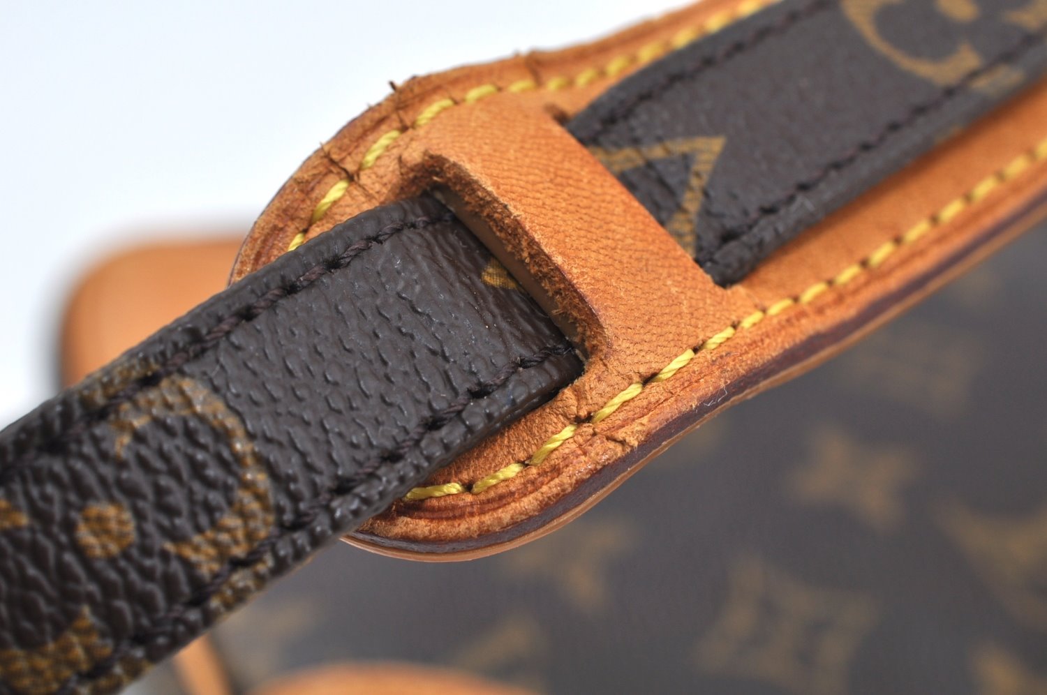 Authentic Louis Vuitton Monogram Danube Shoulder Cross Body Bag M45266 LV L0331