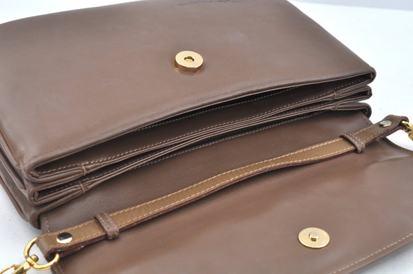 Authentic GUCCI Shoulder Cross Body Bag Purse GG Leather Brown L0337