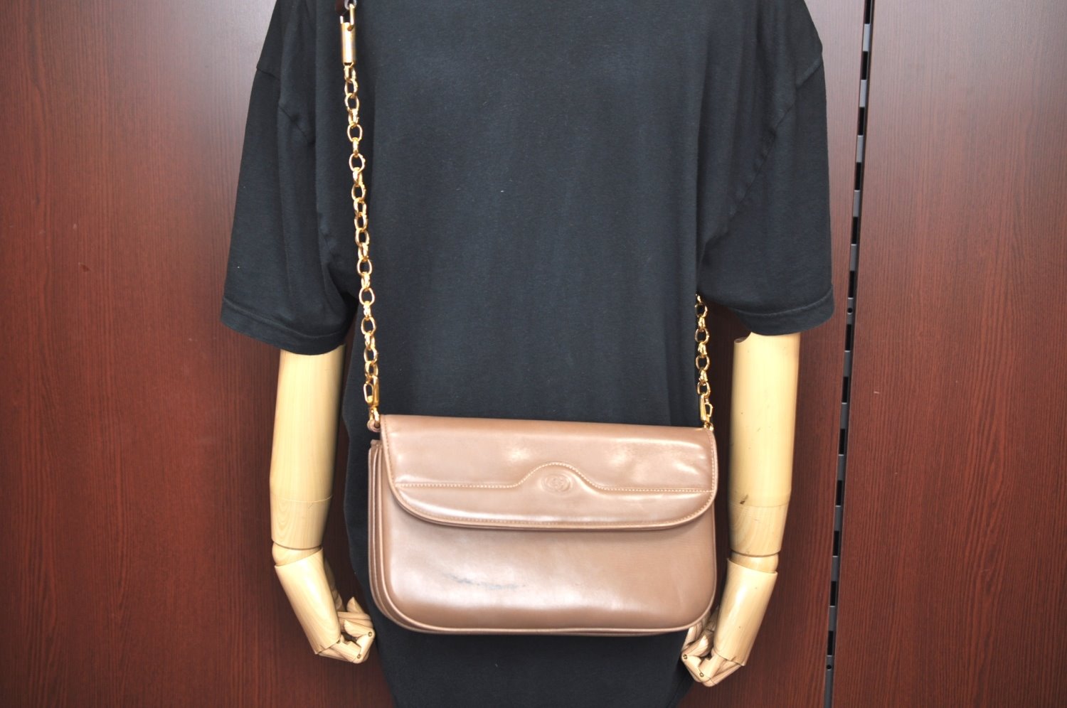Authentic GUCCI Shoulder Cross Body Bag Purse GG Leather Brown L0337