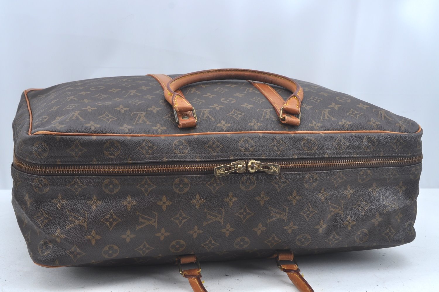 Authentic Louis Vuitton Monogram Sirius 50 Travel Boston Bag M41406 LV L0345