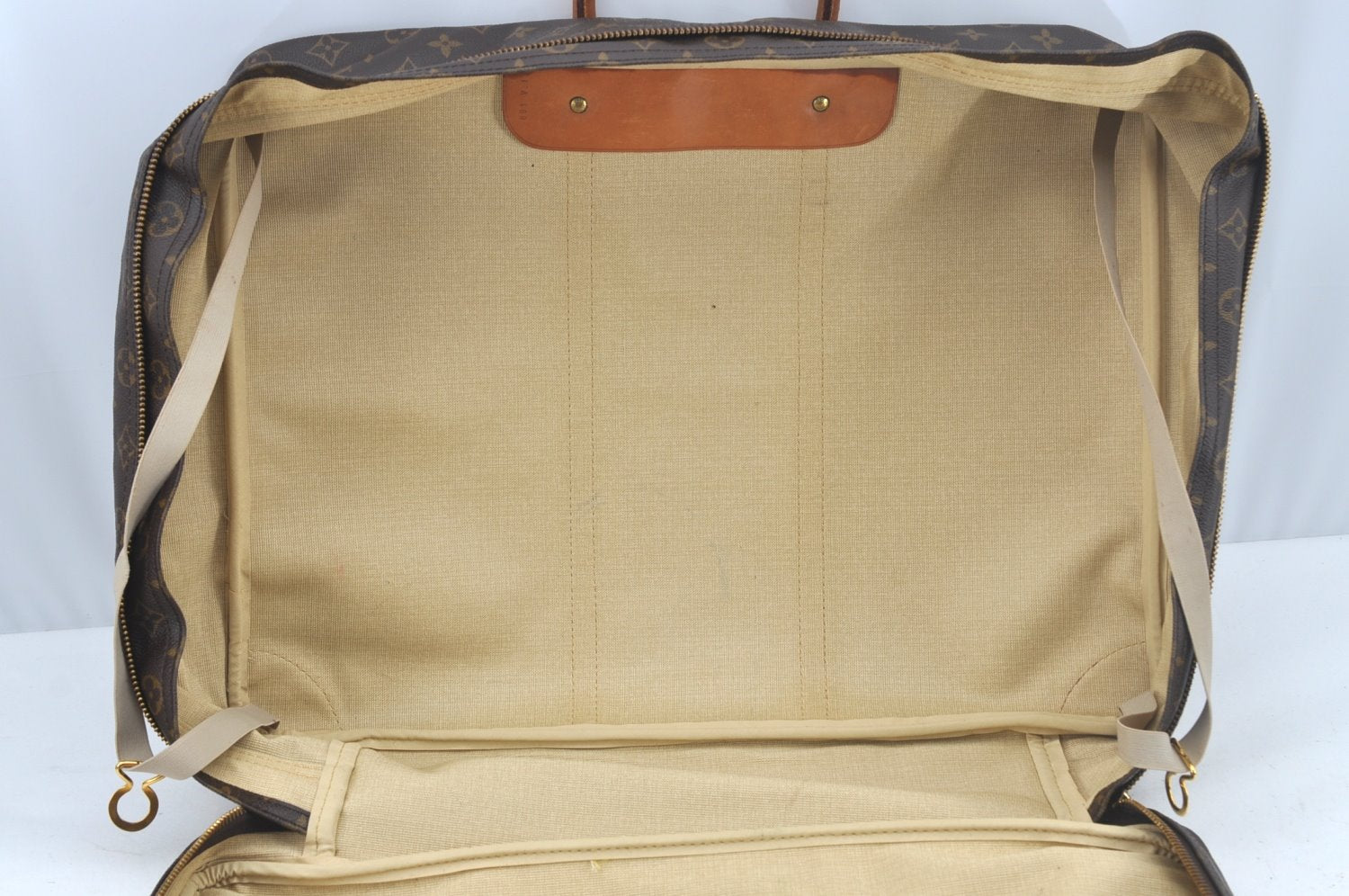 Authentic Louis Vuitton Monogram Sirius 50 Travel Boston Bag M41406 LV L0345