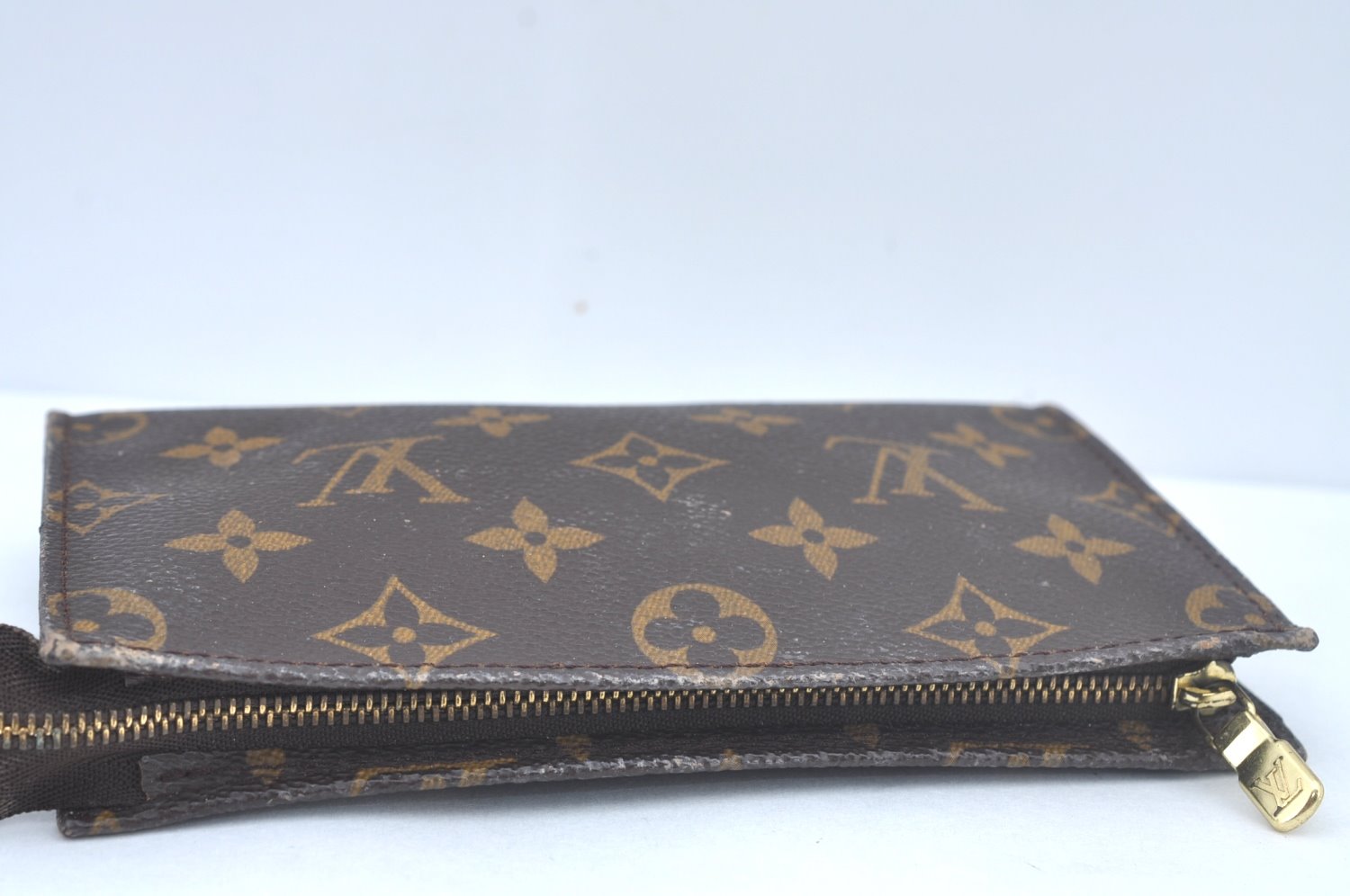 Authentic Louis Vuitton Monogram Pouch For Bucket PM LV Junk L0348