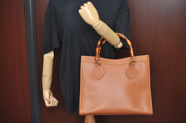 Authentic GUCCI Bamboo Hand Bag Leather Brown Junk L0350