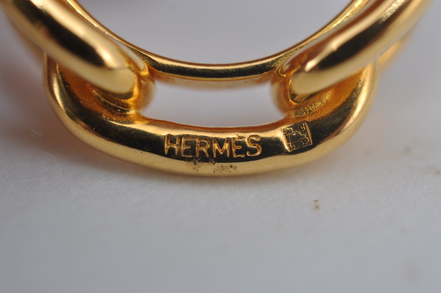 Authentic HERMES Scarf Ring Chaine d'Ancre Chain Design Gold Tone Box L0354