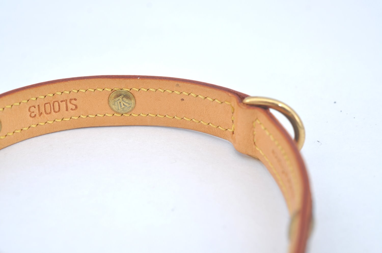 Authentic Louis Vuitton Monogram Collar Baxter MM Dog Collar M58071 LV L0356