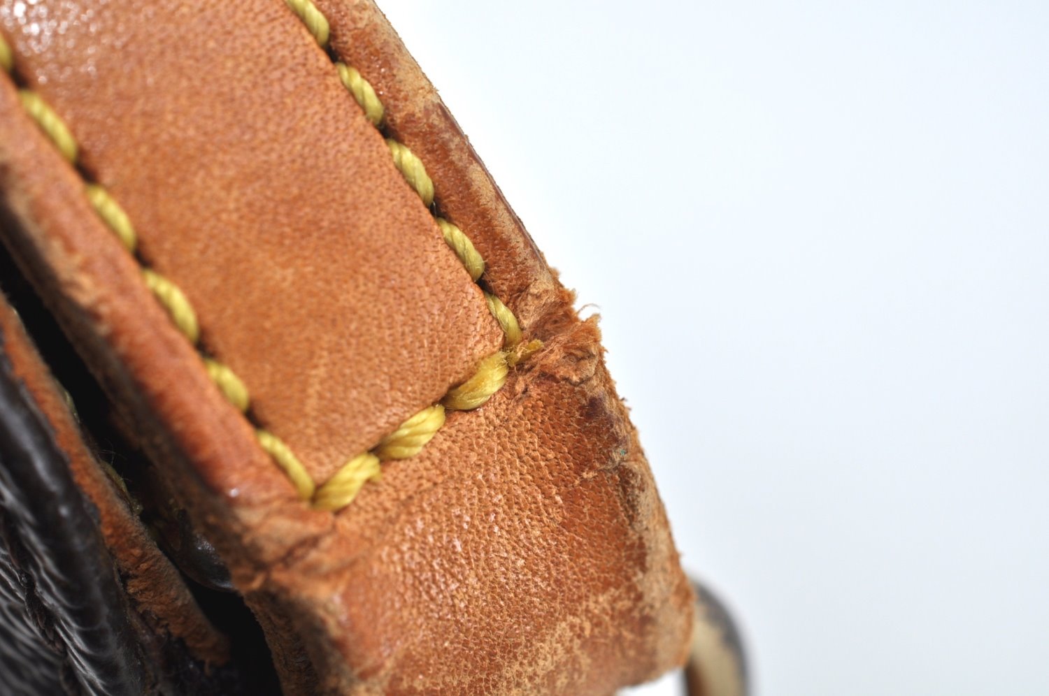 Authentic Louis Vuitton Monogram Drouot Shoulder Cross Body Bag M51290 LV L0367