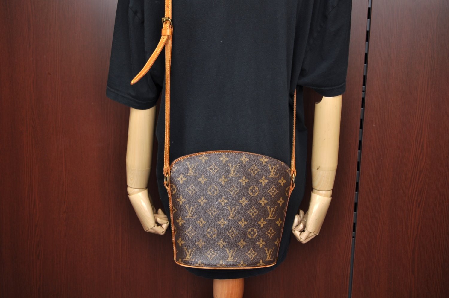 Authentic Louis Vuitton Monogram Drouot Shoulder Cross Body Bag M51290 LV L0369