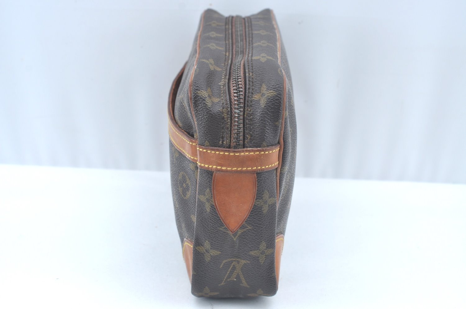 Authentic Louis Vuitton Monogram Compiegne 28 Clutch Hand Bag M51845 LV L0376