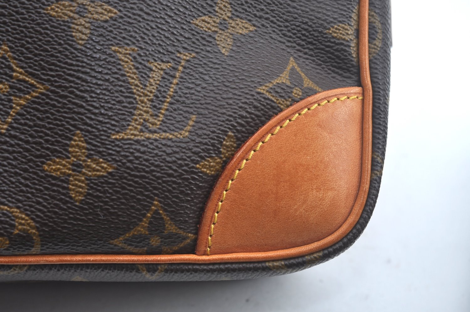 Authentic Louis Vuitton Monogram Compiegne 28 Clutch Hand Bag M51845 LV L0379