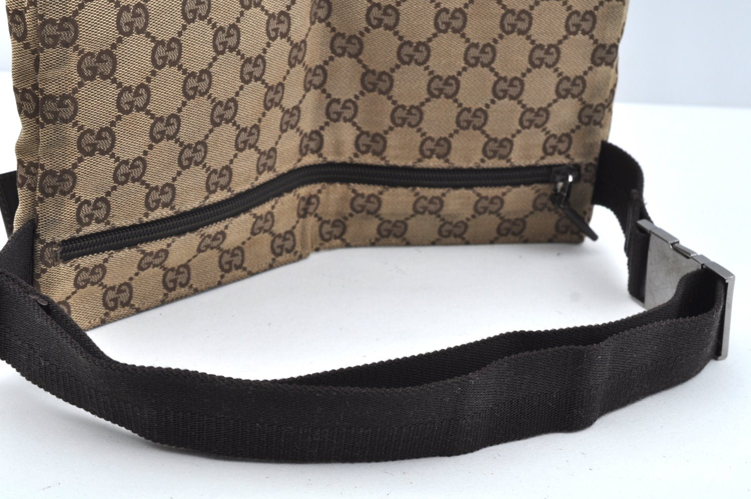 Authentic GUCCI GG Canvas Body Bag Leather 28566 Brown L0400