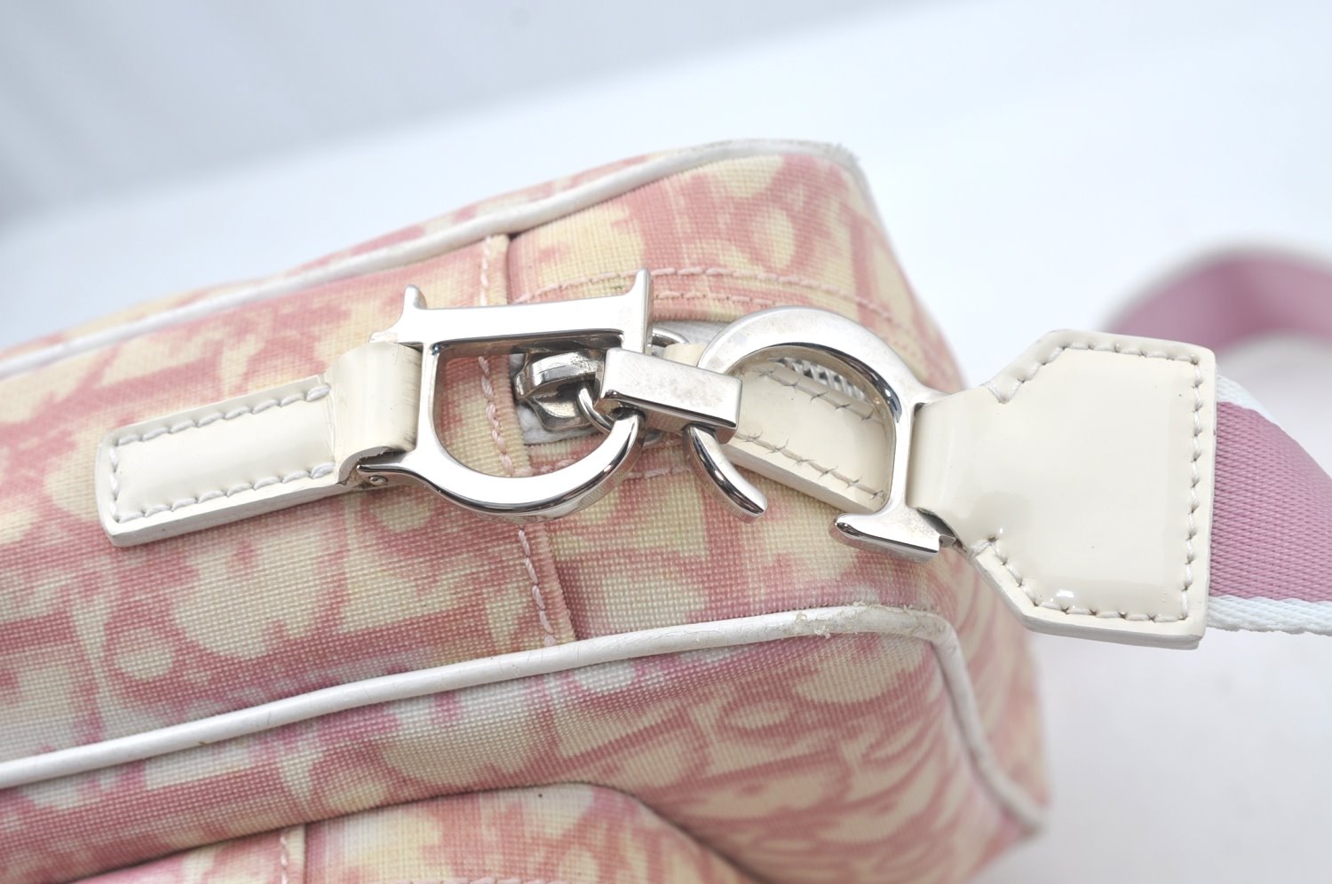 Authentic Christian Dior Trotter No.2 Shoulder Cross Body Bag PVC Pink L0404