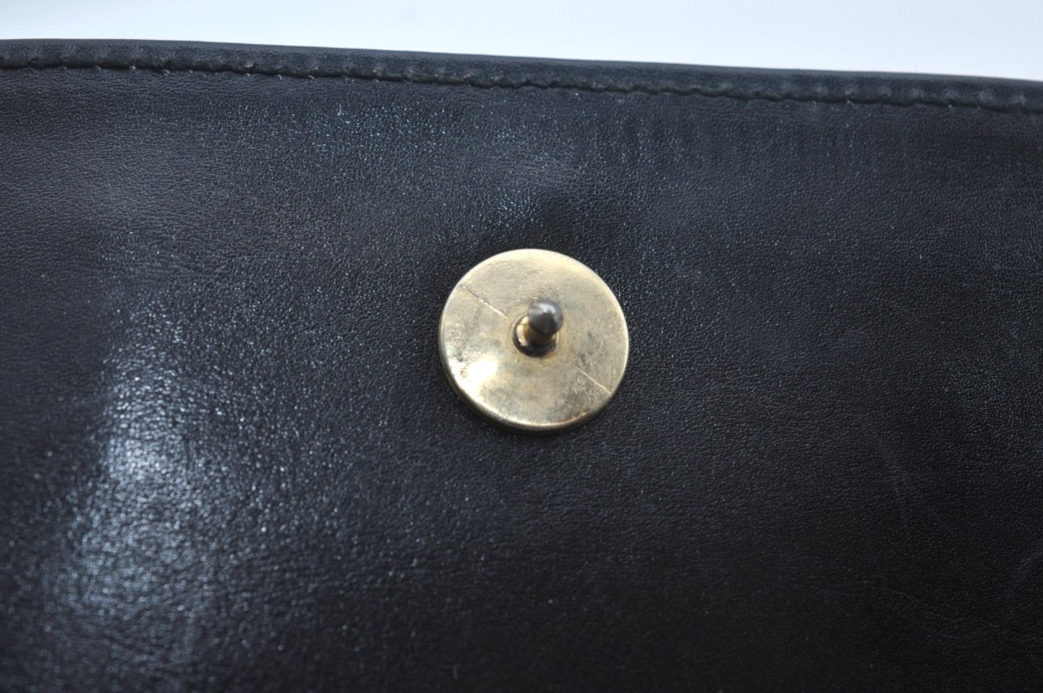 Authentic GUCCI Shoulder Cross Body Bag Purse Leather Black L0421