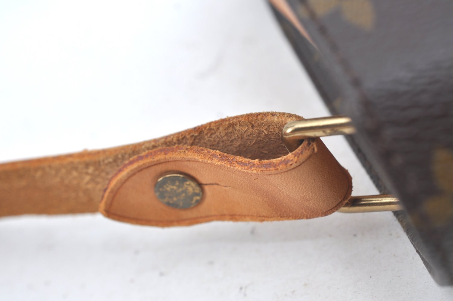 Authentic Louis Vuitton Monogram Cartouchiere MM M51253 Shoulder Cross Bag L0423