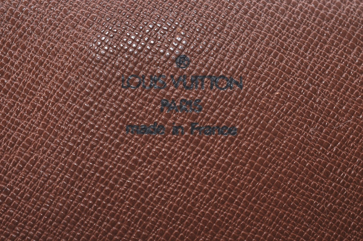 Authentic Louis Vuitton Monogram Cartouchiere MM M51253 Shoulder Cross Bag L0423