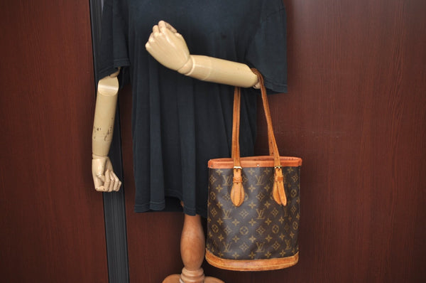 Authentic Louis Vuitton Monogram Bucket PM Shoulder Tote Bag M42238 Junk L0427
