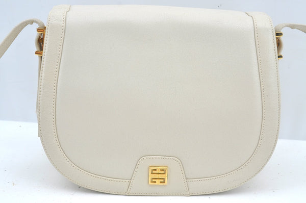 Authentic GIVENCHY Leather Shoulder Cross Body Bag Purse White L0430