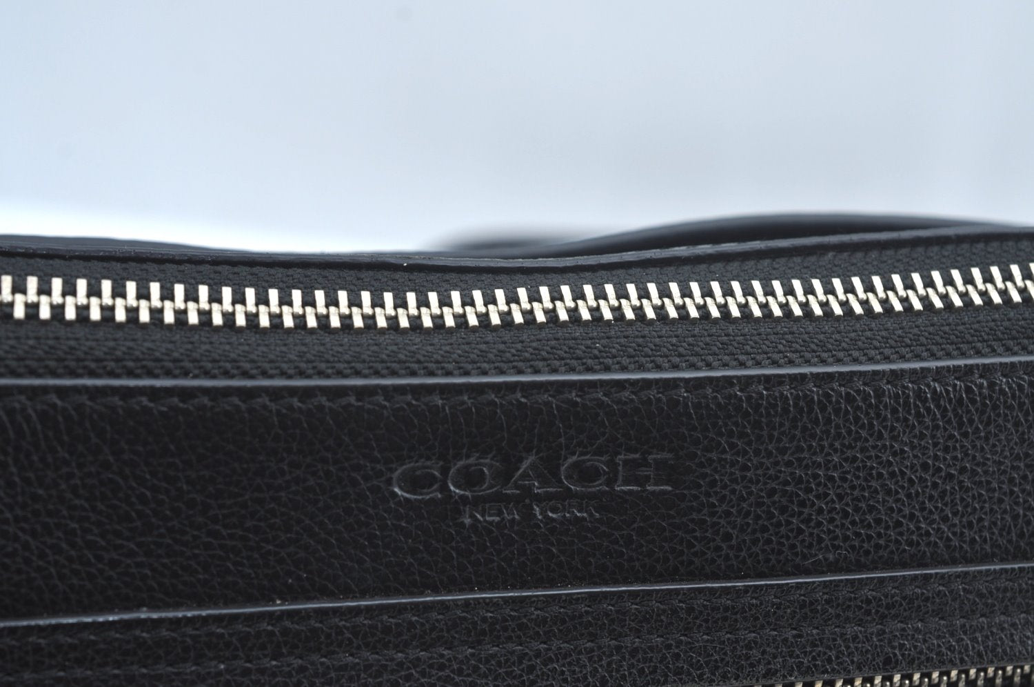 Authentic COACH Shoulder Cross Body Bag Purse LeatherBlack L0431