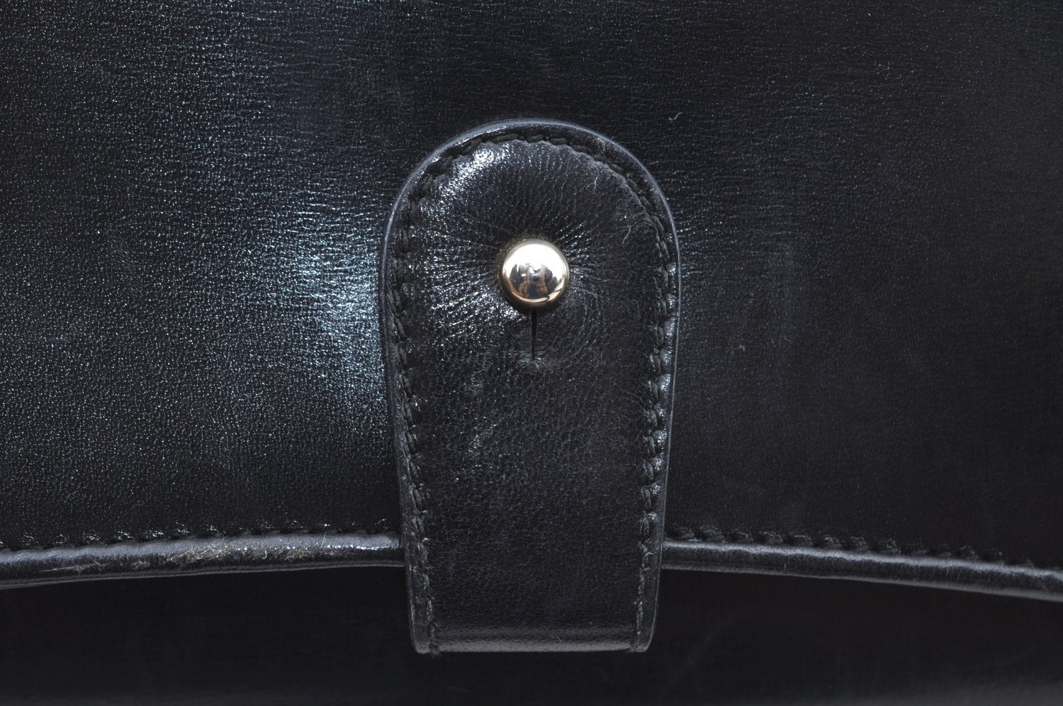 Authentic GUCCI Shoulder Cross Body Bag Purse GG Leather Black L0436