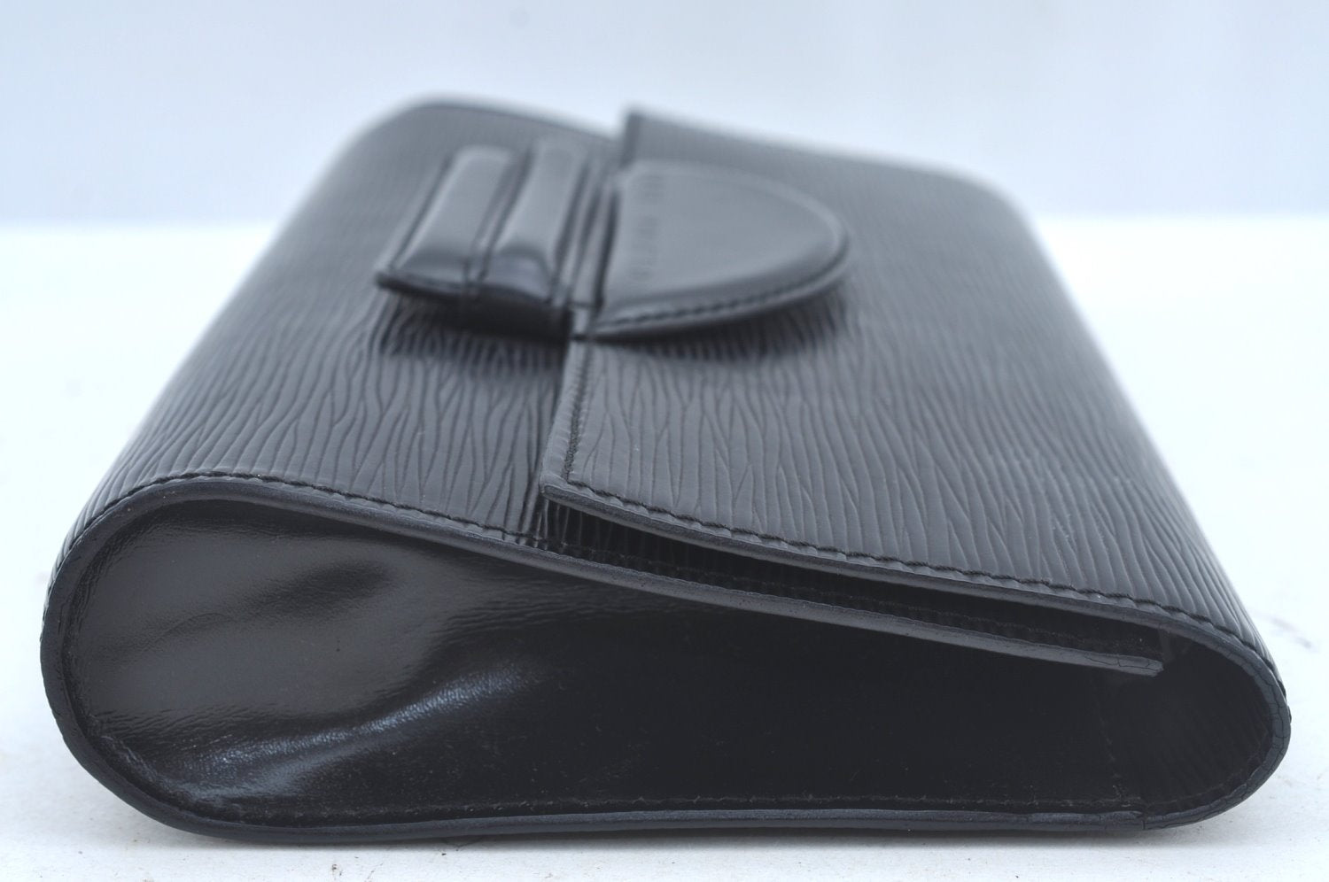 Authentic Louis Vuitton Epi Chaillot Clutch Hand Bag Purse Black M52532 LV L0441