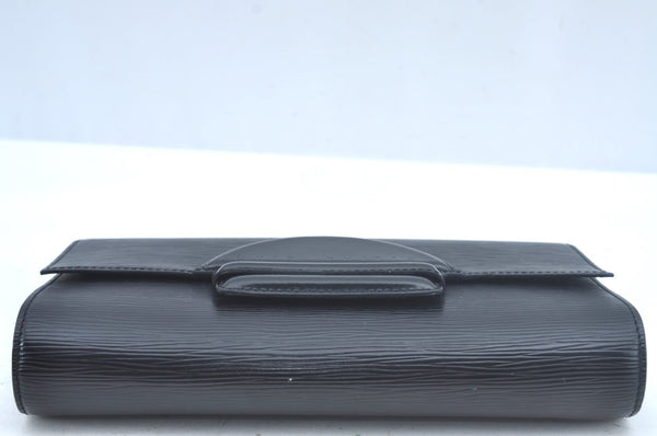 Authentic Louis Vuitton Epi Chaillot Clutch Hand Bag Purse Black M52532 LV L0441