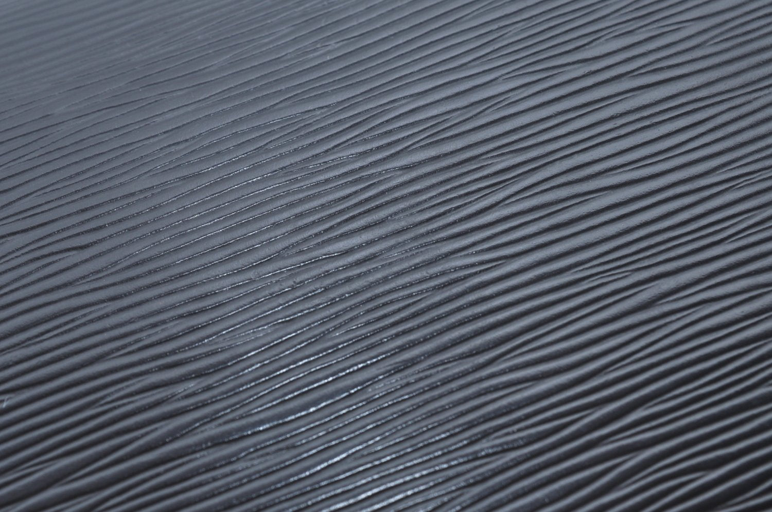 Authentic Louis Vuitton Epi Chaillot Clutch Hand Bag Purse Black M52532 LV L0441