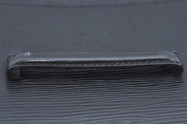 Authentic Louis Vuitton Epi Chaillot Clutch Hand Bag Purse Black M52532 LV L0441