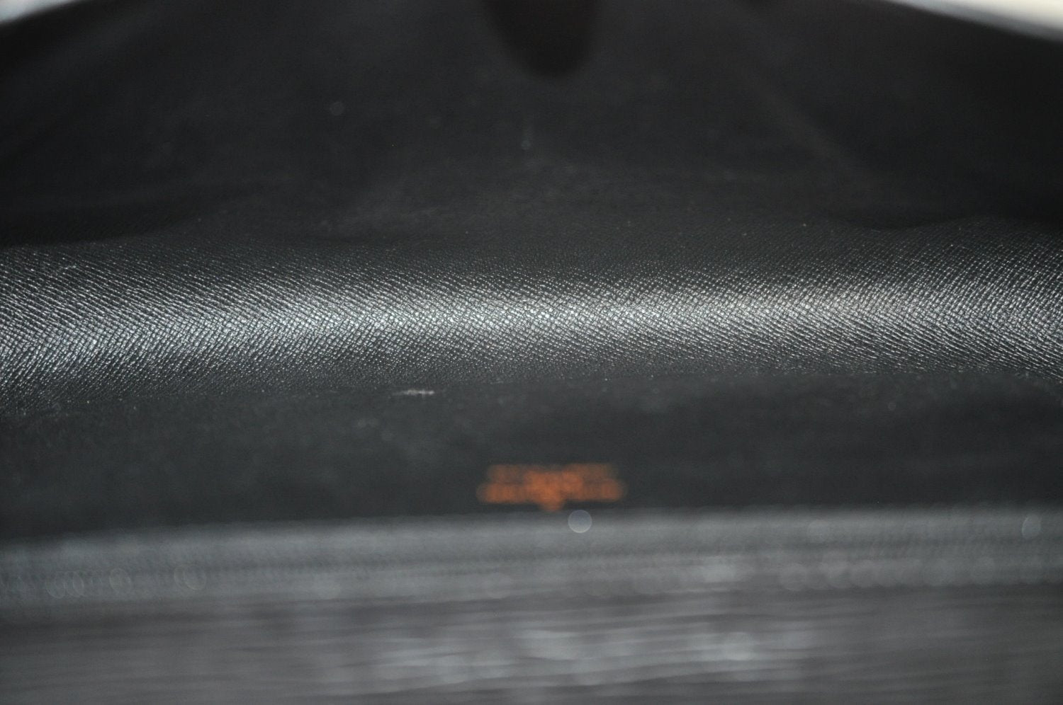 Authentic Louis Vuitton Epi Chaillot Clutch Hand Bag Purse Black M52532 LV L0441