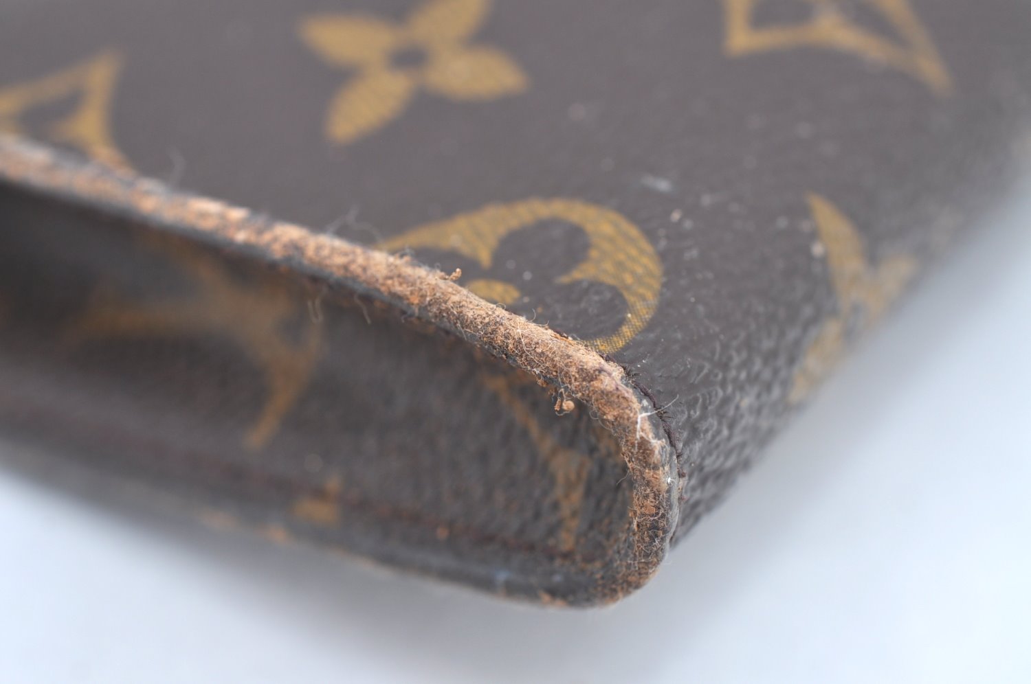 Authentic Louis Vuitton Monogram Pouch For Bucket PM LV Junk L0450