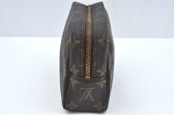 Auth Louis Vuitton Monogram Trousse Toilette 18 Clutch Hand Bag LV Junk L0455