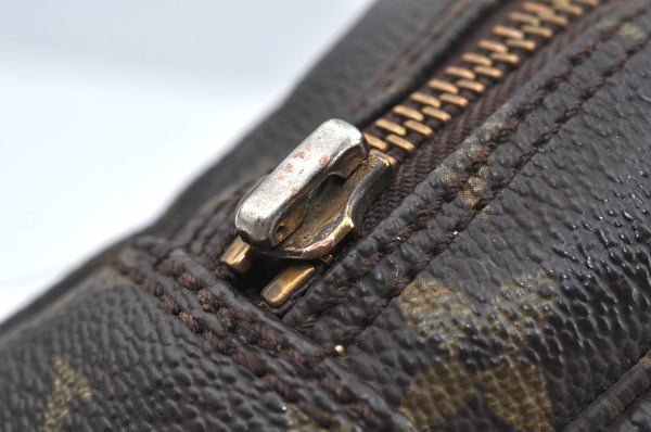 Auth Louis Vuitton Monogram Trousse Toilette 18 Clutch Hand Bag LV Junk L0455