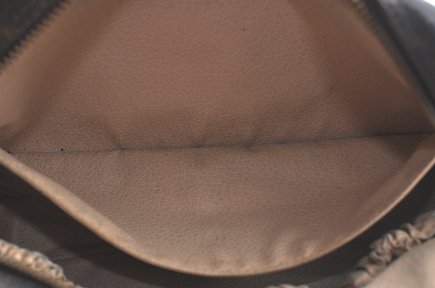 Auth Louis Vuitton Monogram Trousse Toilette 23 Clutch Hand Bag M47524 LV L0456