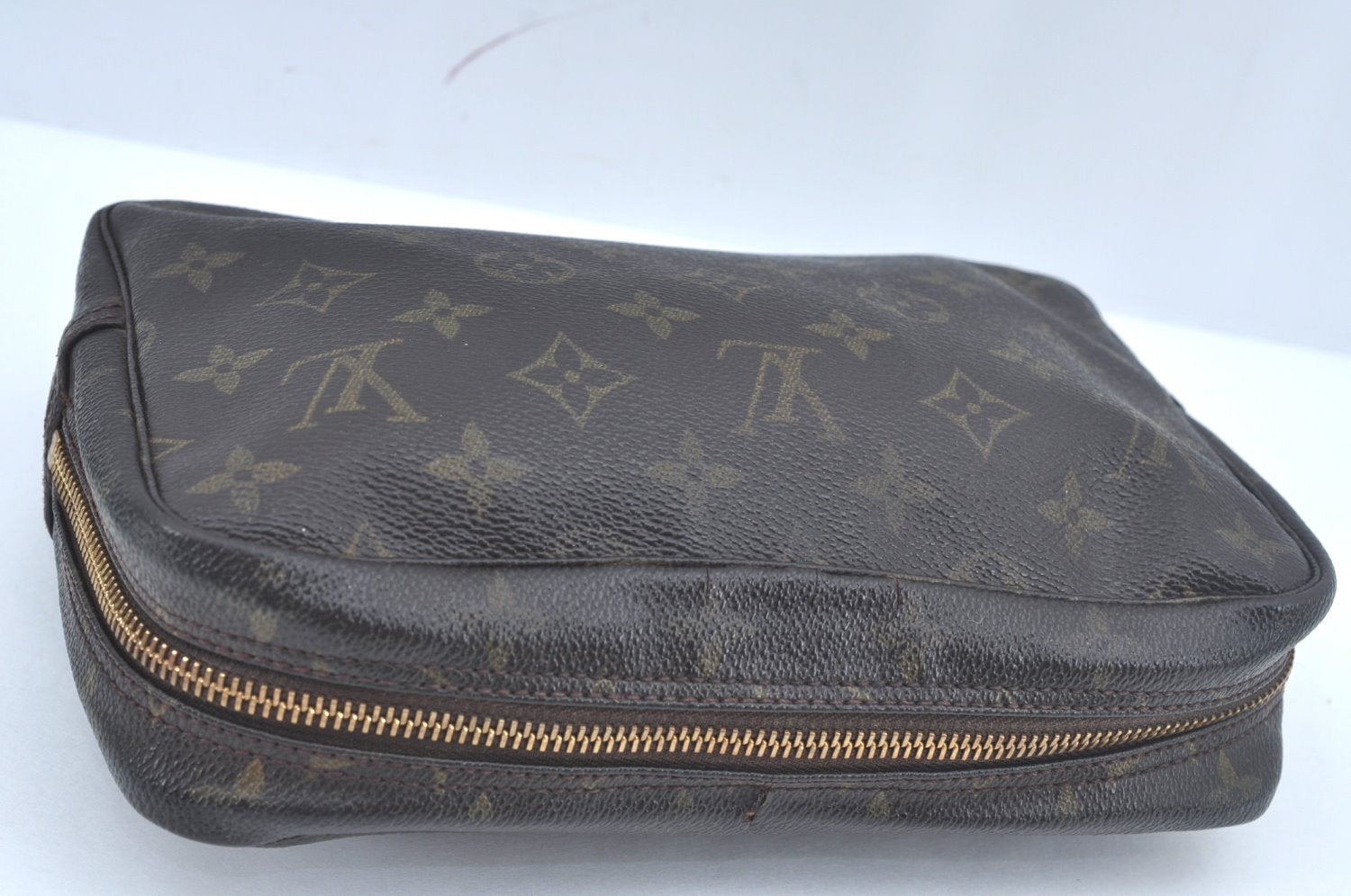 Auth Louis Vuitton Monogram Trousse Toilette 23 Clutch Hand Bag M47524 LV L0458