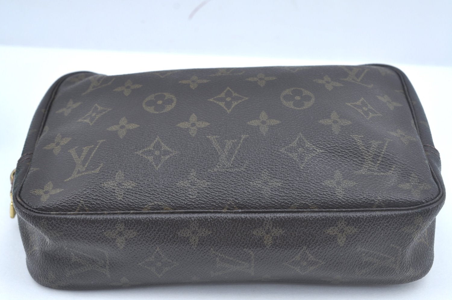 Auth Louis Vuitton Monogram Trousse Toilette 23 Clutch Hand Bag M47524 LV L0458