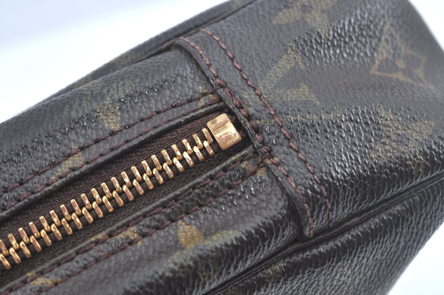 Auth Louis Vuitton Monogram Trousse Toilette 23 Clutch Hand Bag M47524 LV L0458