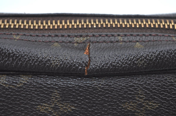 Auth Louis Vuitton Monogram Trousse Toilette 23 Clutch Hand Bag M47524 LV L0458