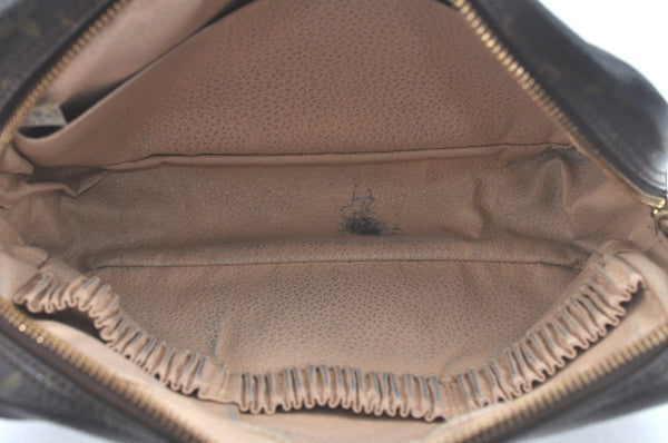 Auth Louis Vuitton Monogram Trousse Toilette 23 Clutch Hand Bag M47524 LV L0458